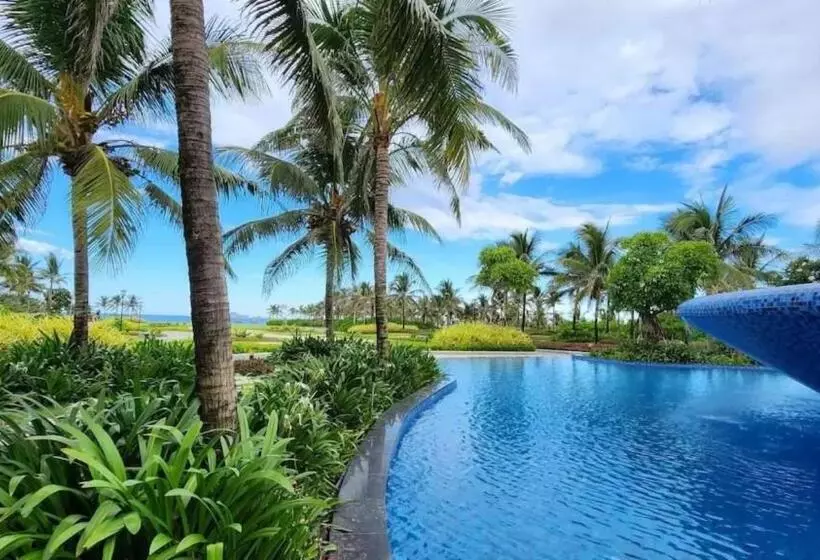 هتل Phoenix Pool Villa Cam Ranh
