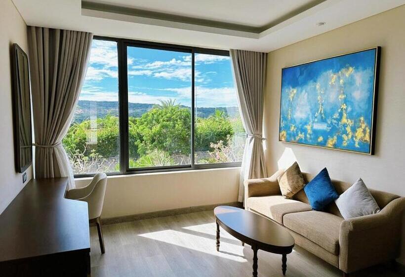 هتل Phoenix Pool Villa Cam Ranh