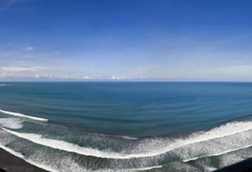 هتل Secretjaco Luxury Beach Front Penthouse With Pool & Jacuzzi