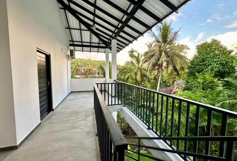 Отель Zero Nero