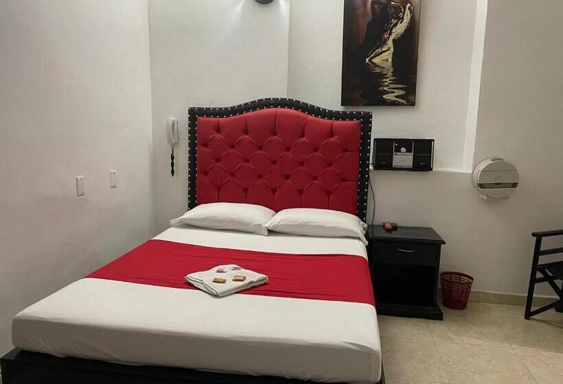 汽车旅馆  Residencias Del Oriente