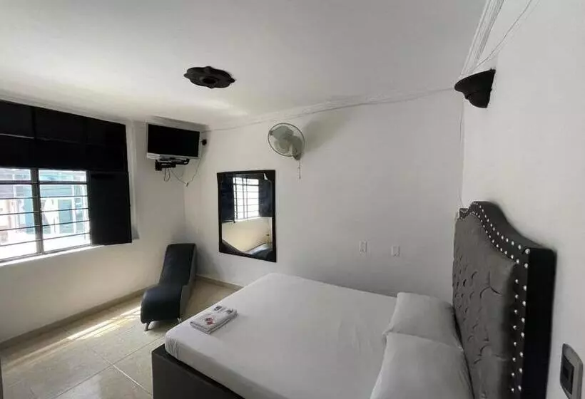 モーテル Residencias Del Oriente