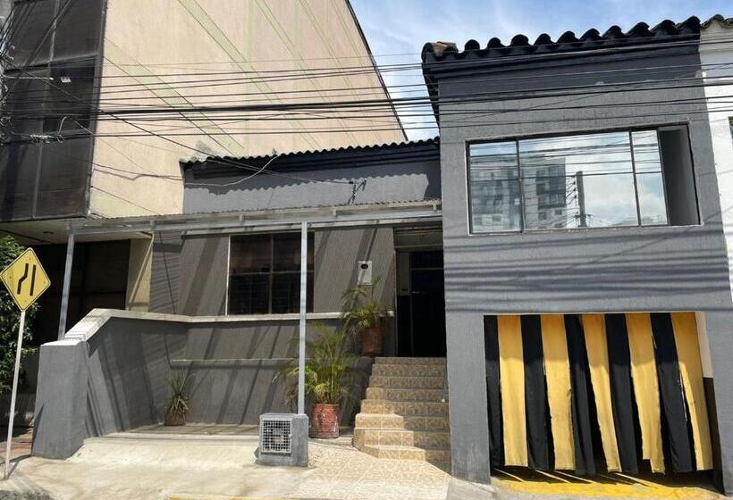 汽车旅馆  Residencias Del Oriente