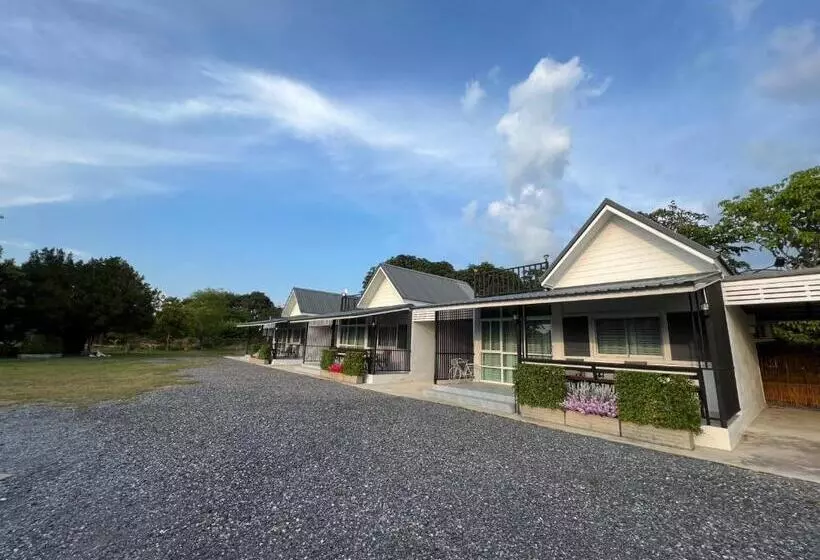 Nuttida Resort ณัฐธิดา รีสอร์ท