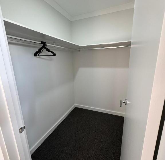 ペンション Brand New Comfortable Room In A Beautiful Suburb