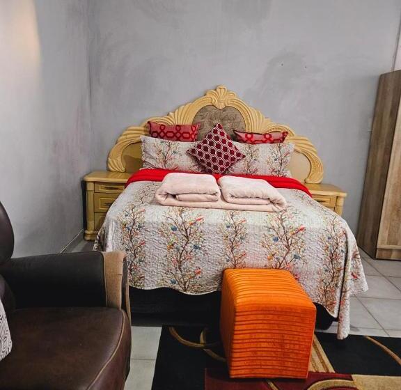 Pensionat Happy Stay Guest House Klerksdorp