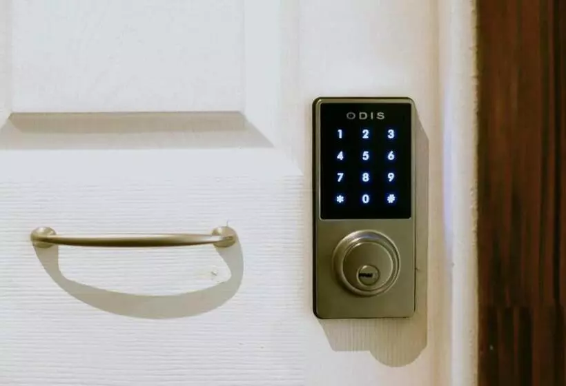 Majatalo Hostal Collins House