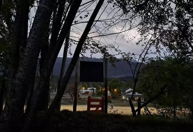 Majatalo Hostel El Limon