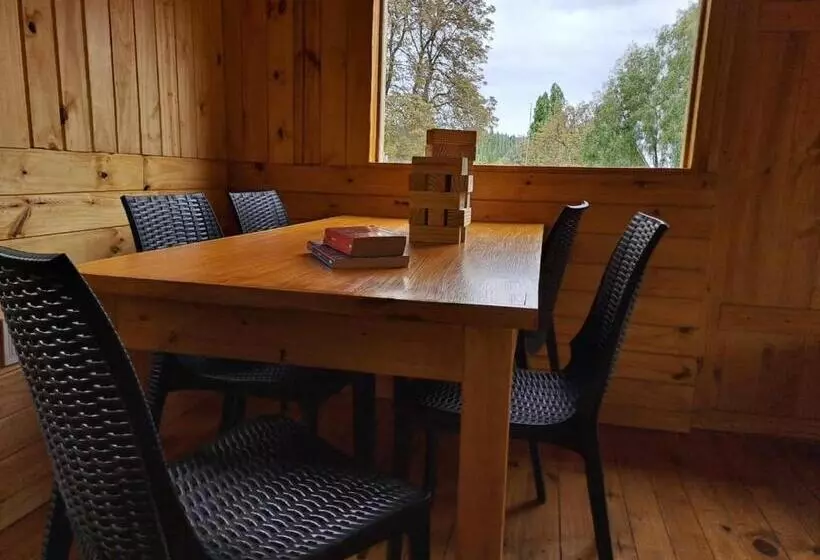 Majatalo Hostel El Limon