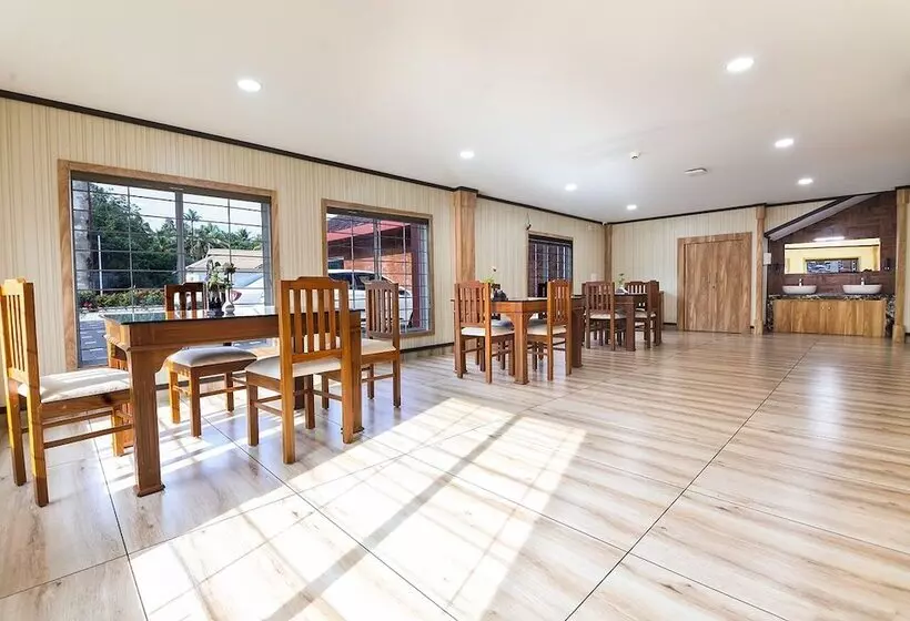 リゾートホテル Sanjeevini Ayurveda And Yoga Retreat