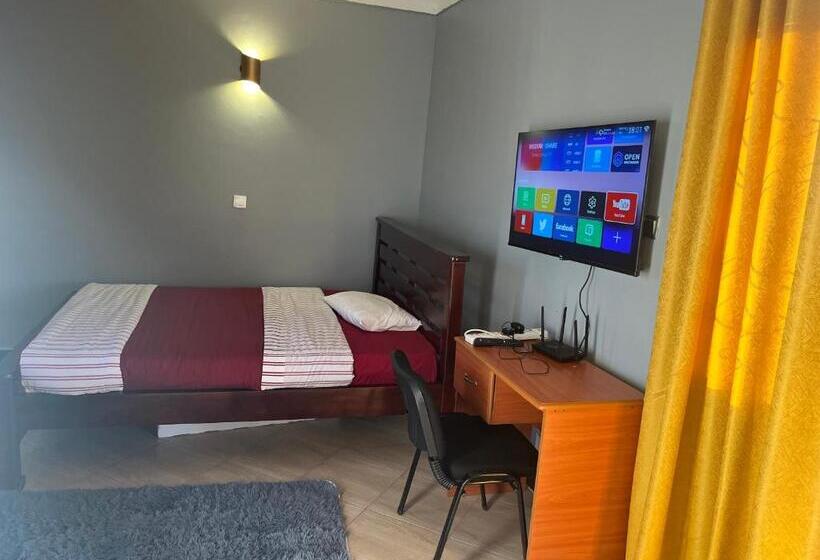 تختخواب و صبحانه Bukoto Kisaasi Suites 2