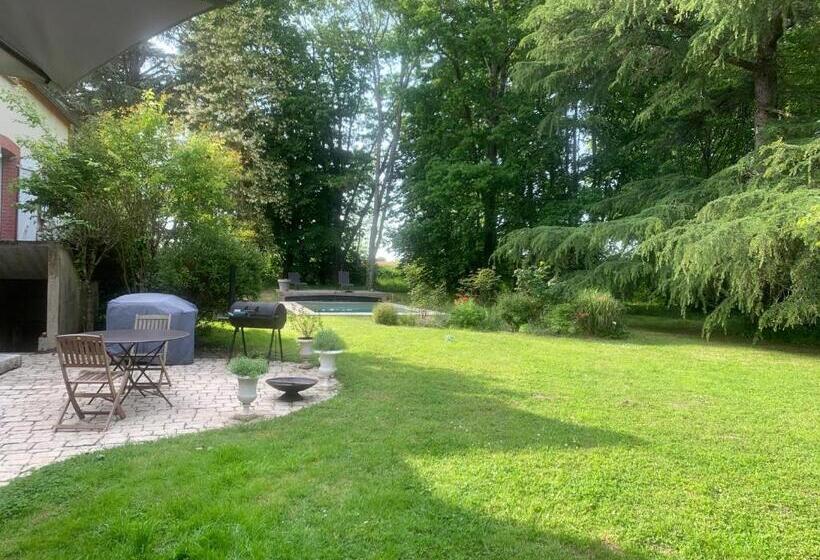 Bed and Breakfast Suite Près De Chambord