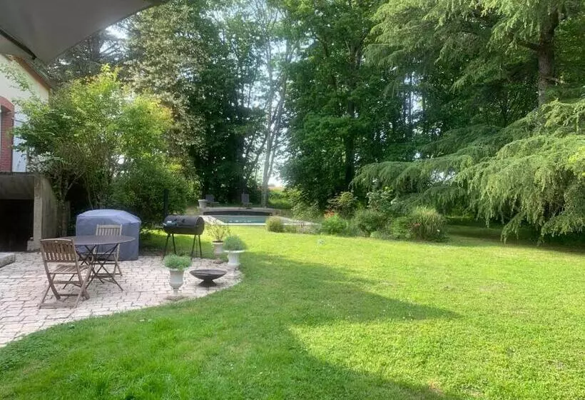 ベッドアンドブレックファースト Suite Près De Chambord