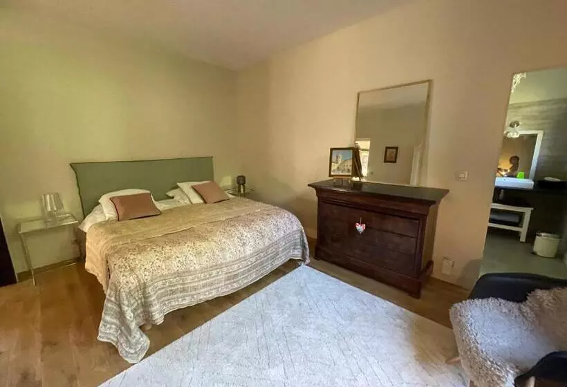 ベッドアンドブレックファースト Suite Près De Chambord