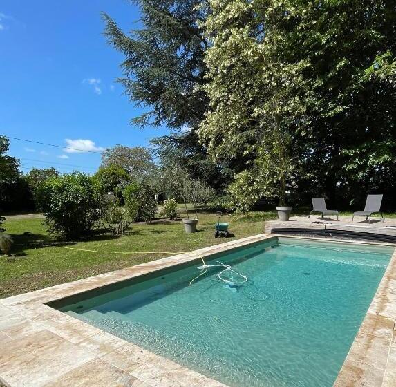 Bed and Breakfast Suite Près De Chambord