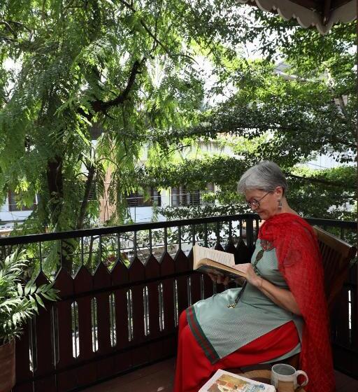 تختخواب و صبحانه Tamara Wellness Stay