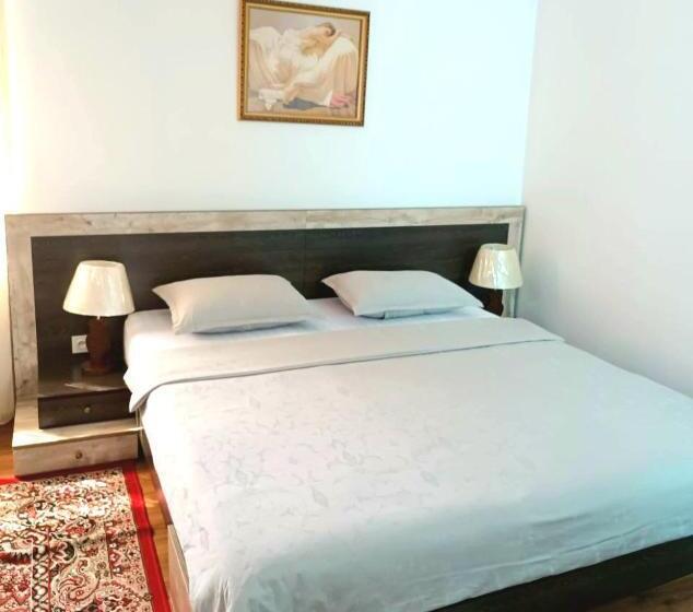 هتل отель авалон