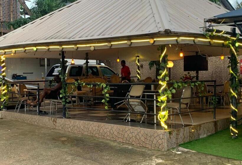 هتل Canada World Event Centre, Fitness And