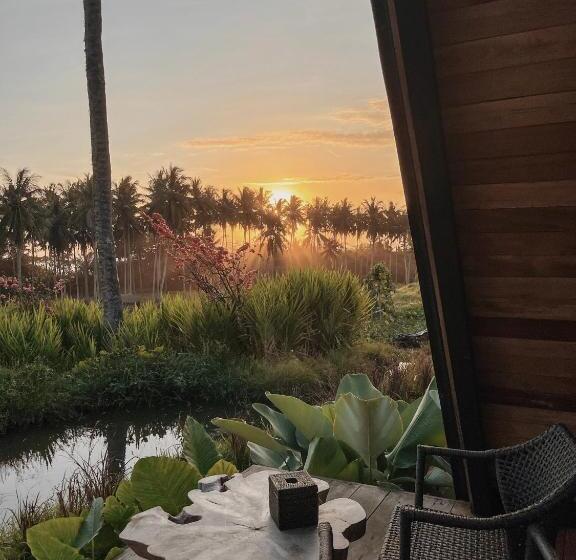 ホテル Desa Cabins