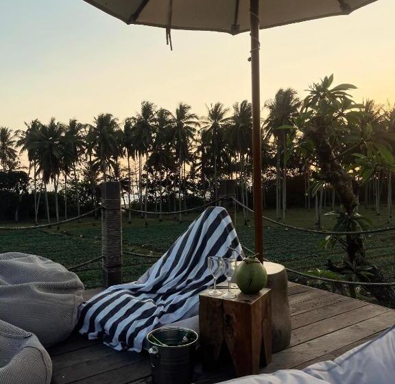 ホテル Desa Cabins