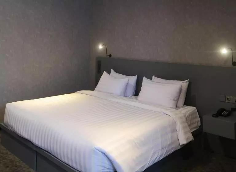 Hotelli Fhandika Boutique Inc