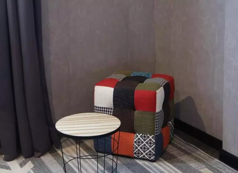 Hotelli Fhandika Boutique Inc