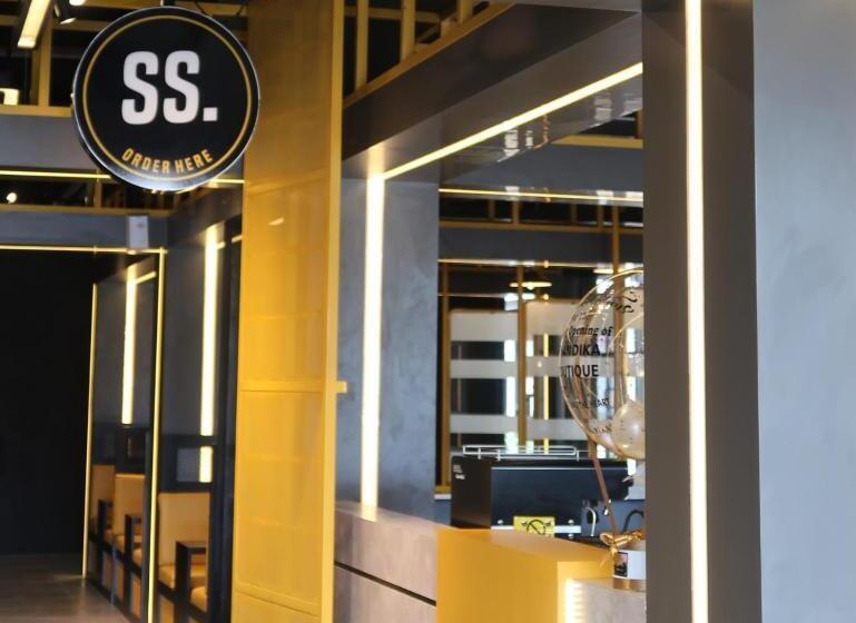 בית מלון כפרי Fhandika Boutique Inc