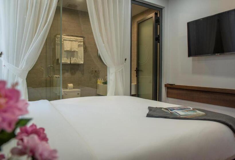 هتل Khang S House