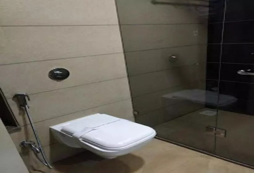 Hotelli Lemon Grass   Kudal