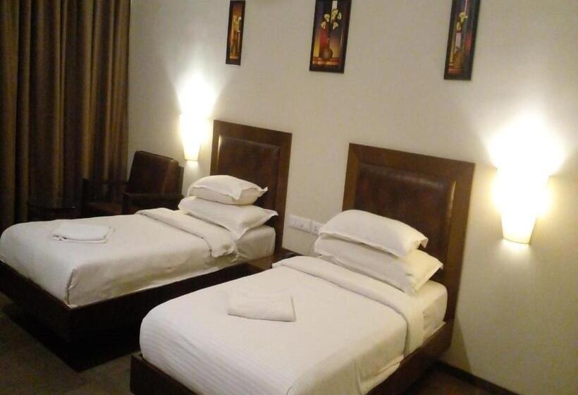 酒店 Lemon Grass   Kudal