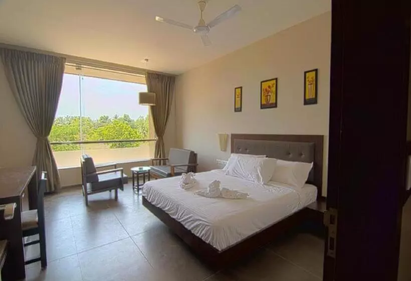 Hotelli Lemon Grass   Kudal