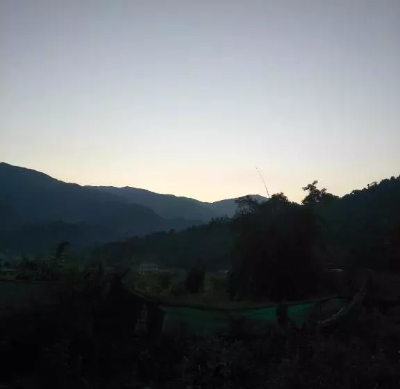 هتل Pame Farm Stay