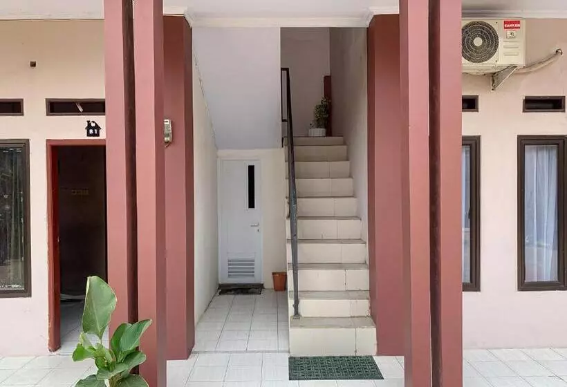 Hotelli Reddoorz Near Fkip Untirta Serang