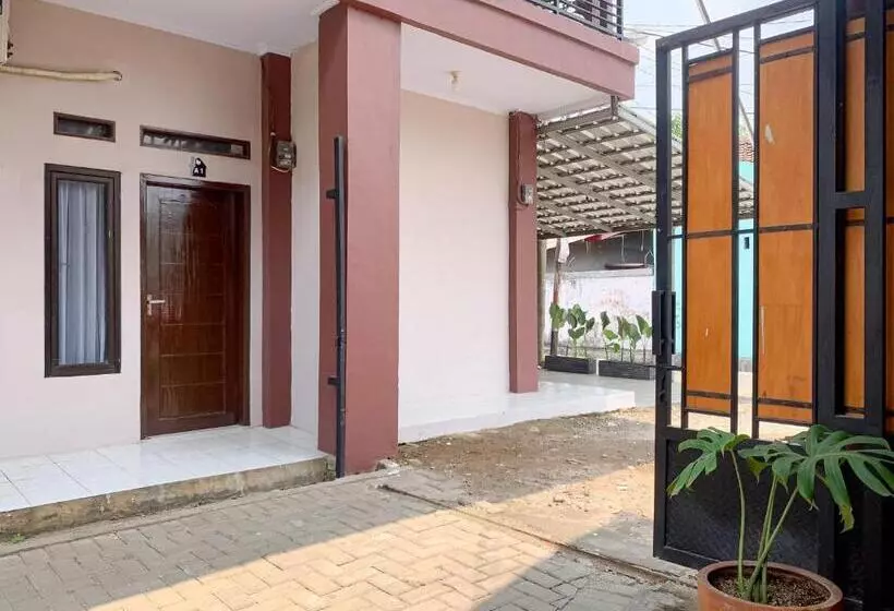 Hotelli Reddoorz Near Fkip Untirta Serang