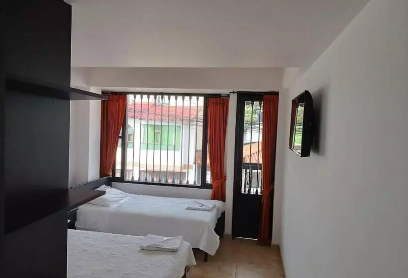 Hotelli Santa Helena Hospederia