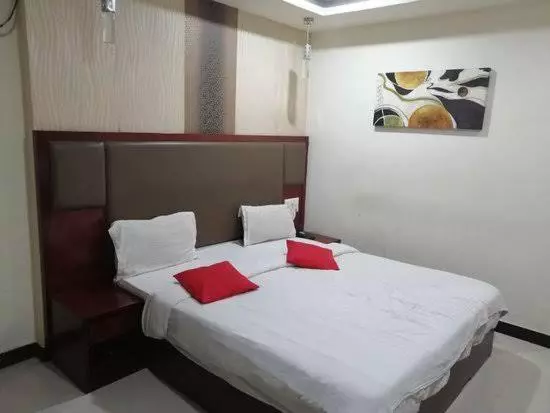 ホテル Srikruti