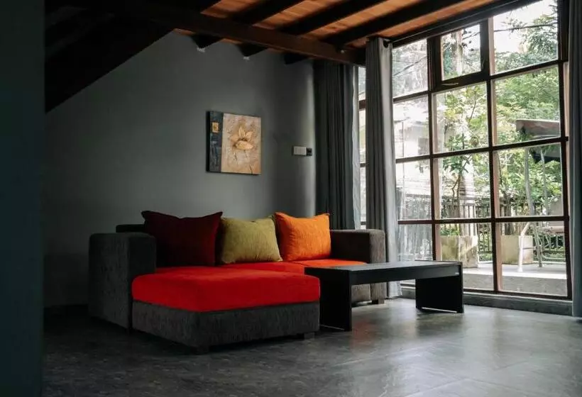 Majatalo Amanzi Residence