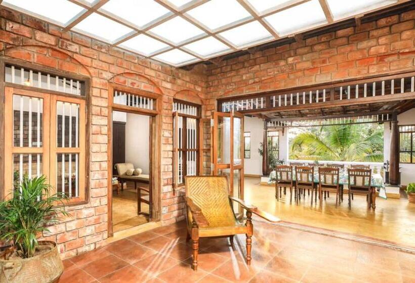 Пансион Beside The River