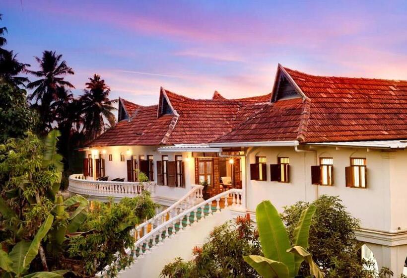 Пансион Beside The River