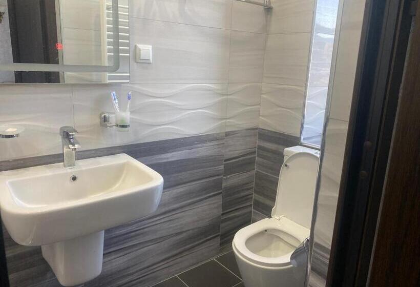 تختخواب و صبحانه Tegh