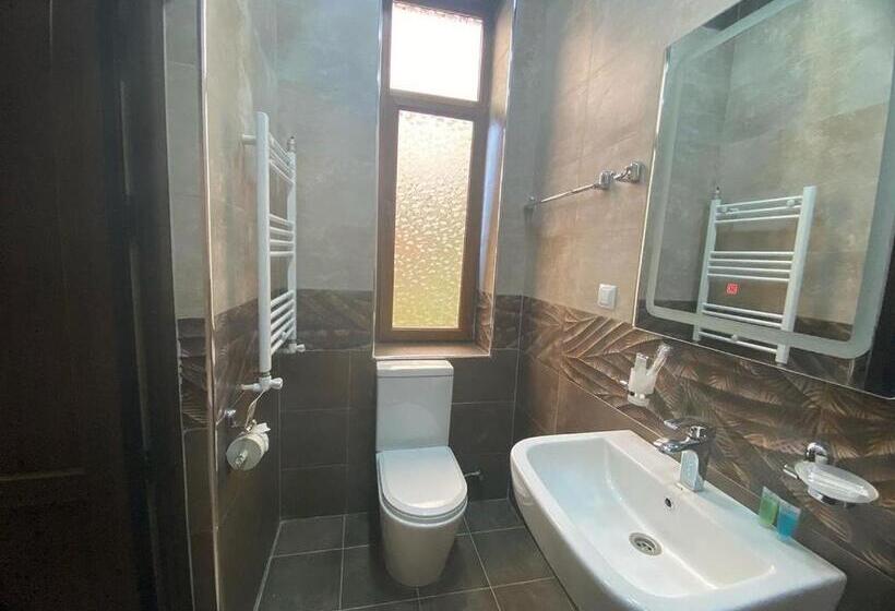 تختخواب و صبحانه Tegh