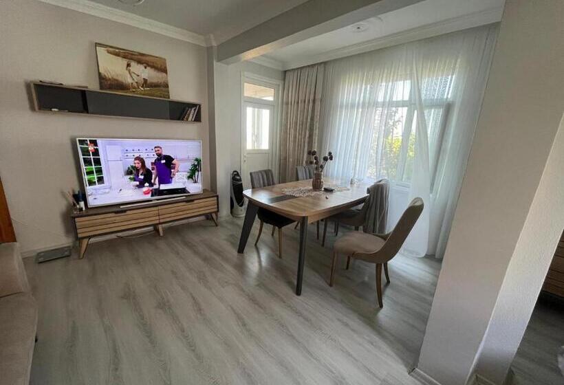 Airport Confort Guest House