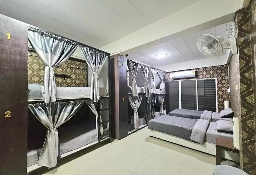Future Hostel Pattaya