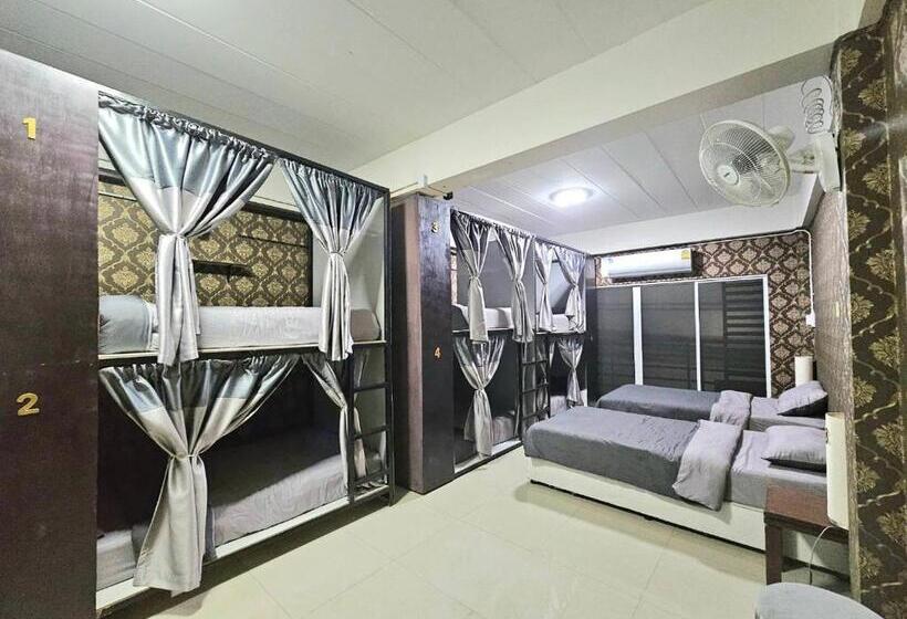 Future Hostel Pattaya