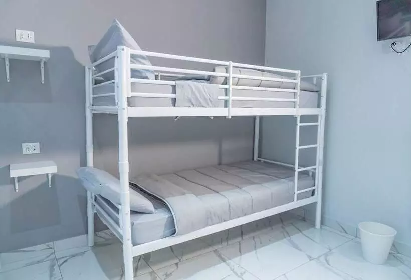 Hostel Partenope