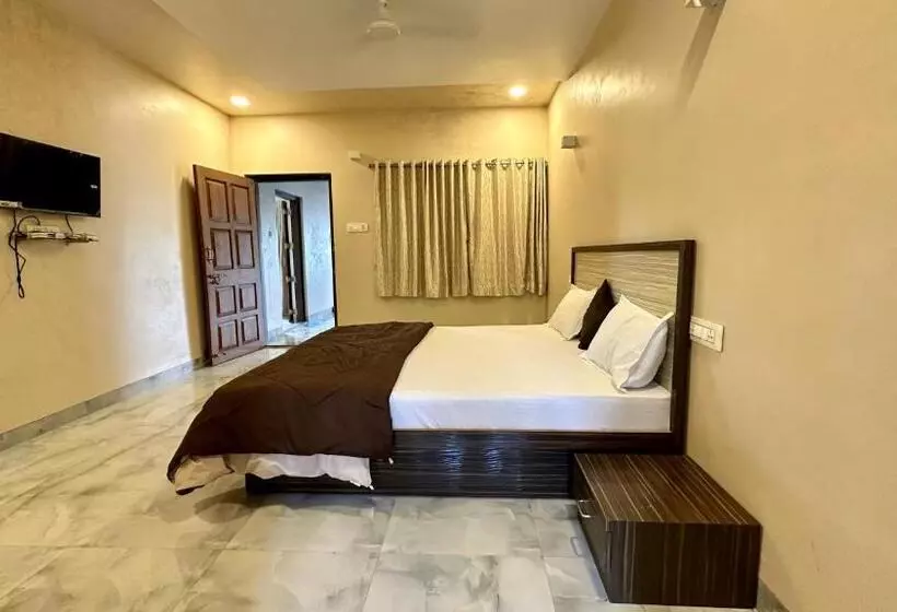 Hotelli Coral Bay Villa Kashid
