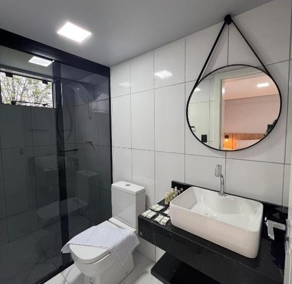 בית מלון כפרי E Cabanas Perau Quartos