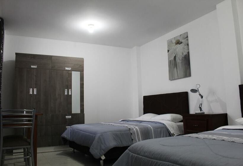 Hotel Hospedaje Las Parraz