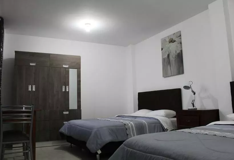 Hotelli Hospedaje Las Parraz