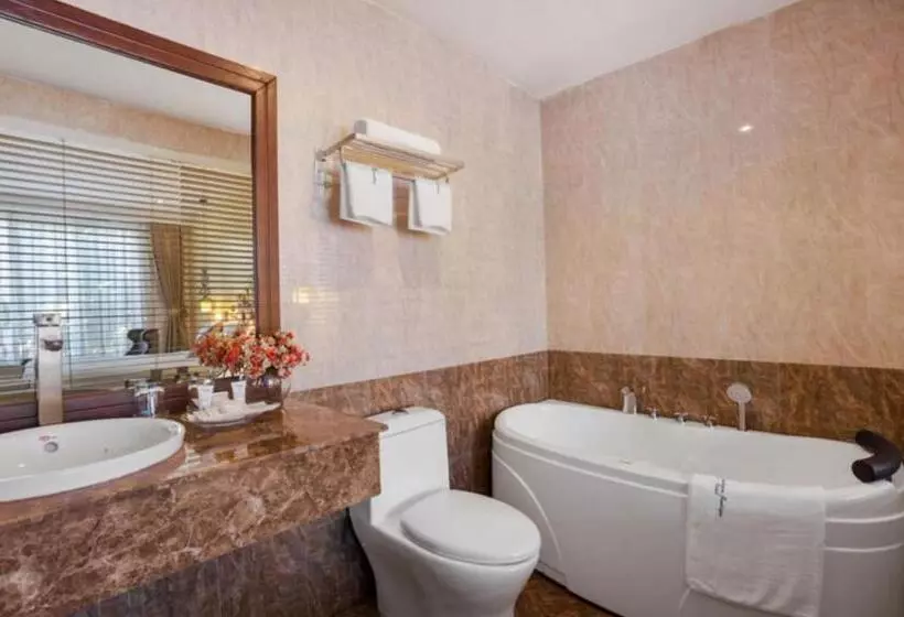Xaysomboun Hotel & Spa